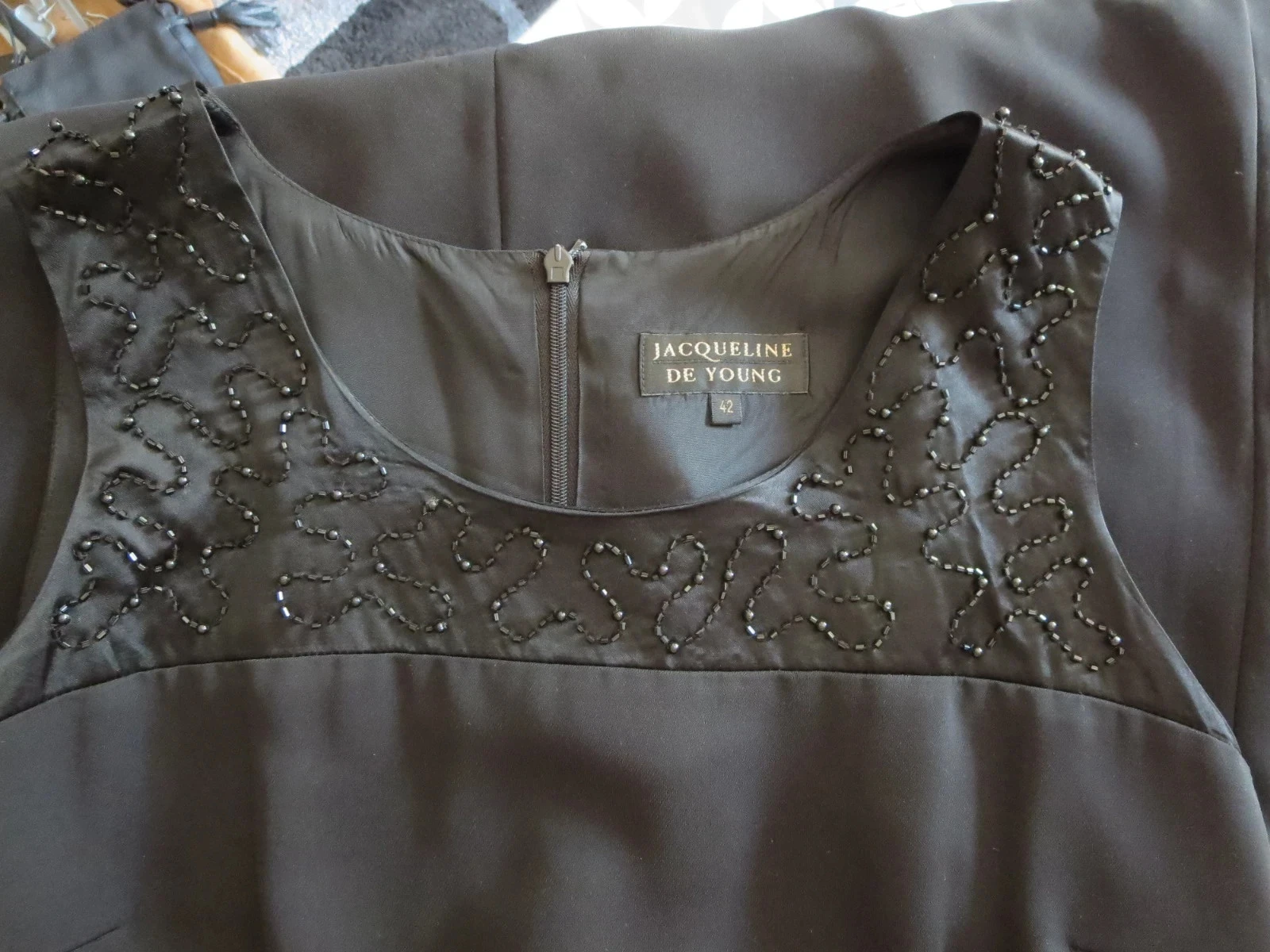 Robe Noire Chic / Perles - Jacqueline de Yong - T. 42  - Comme Neuve – photo 2